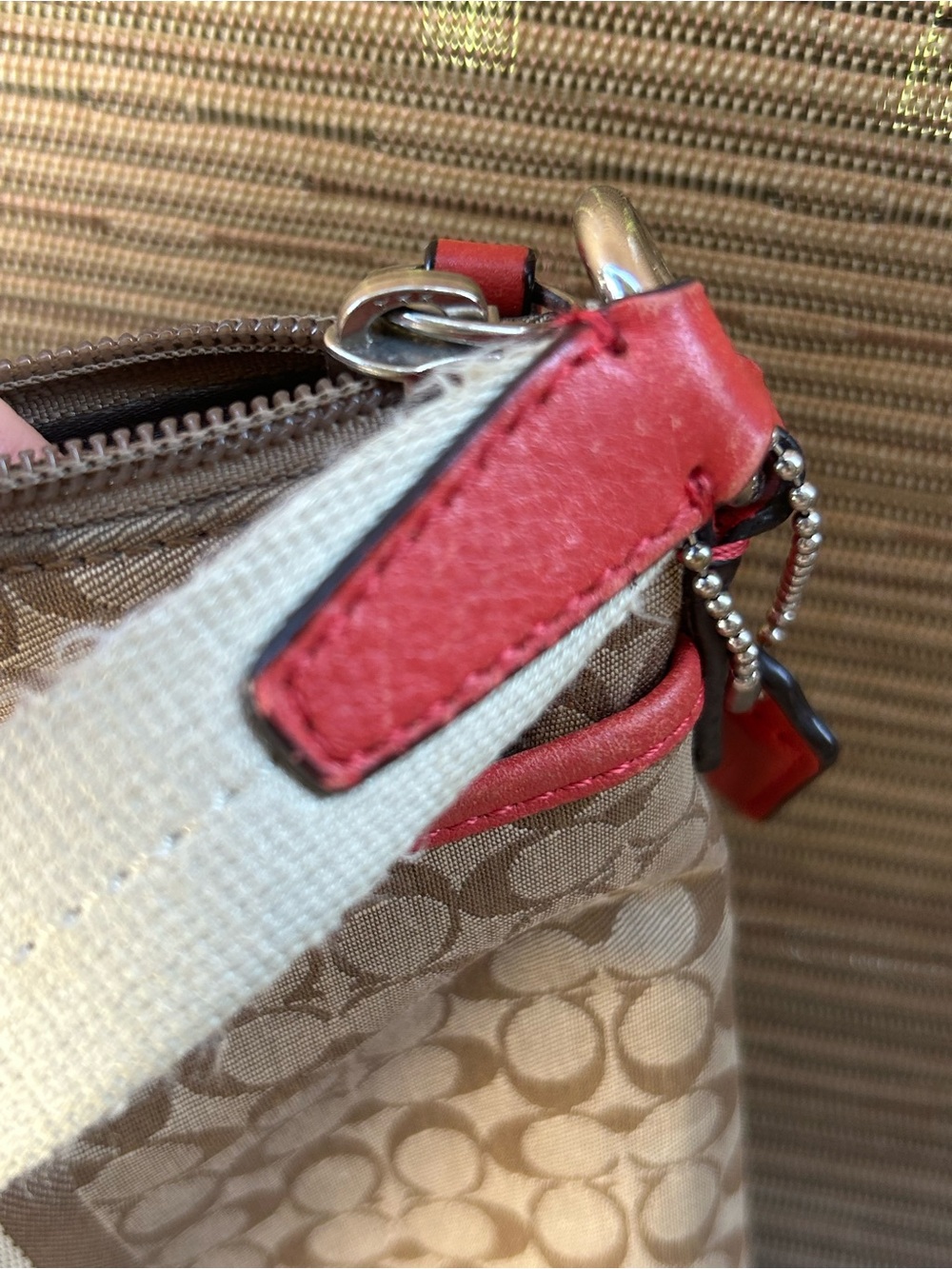 Coach Signature striped Carnelian Swingpack Crossbody - Picture 16 of 16